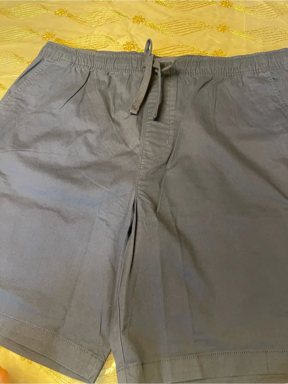 Banana Republic Men's Navy Blue Hybrid pull on shorts size XL
